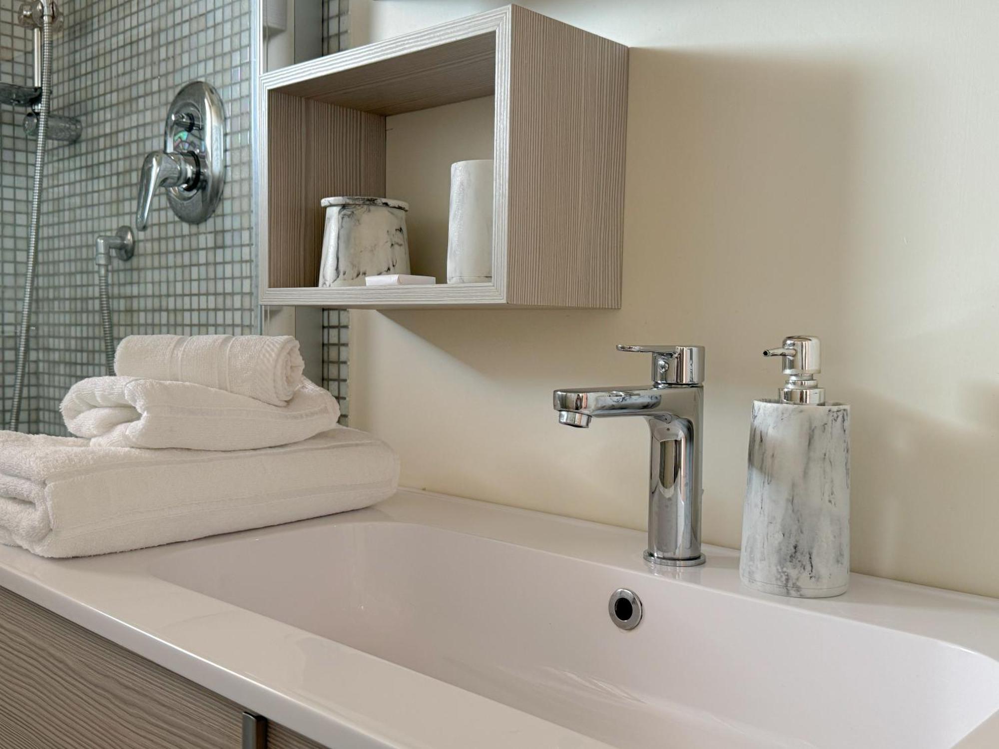 Lumen House - Attico Con Suite Рим Екстер'єр фото